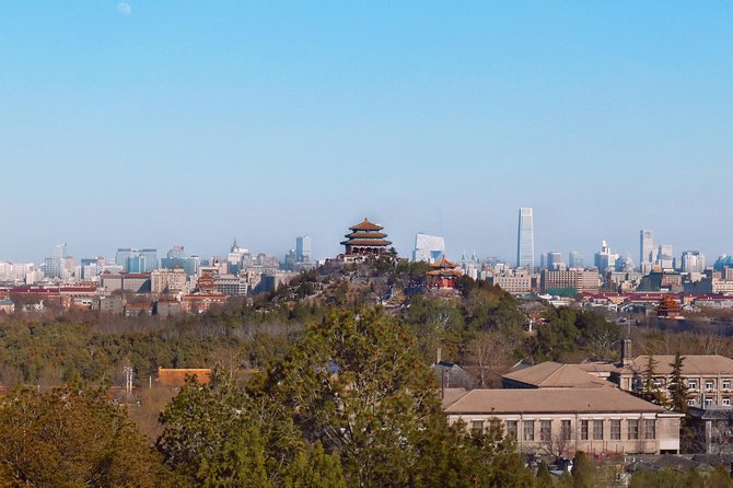Boutique Tour: 2-Day Beijing Sightseeing Custom-Made Combo - One Great Wall section, four very different choices
