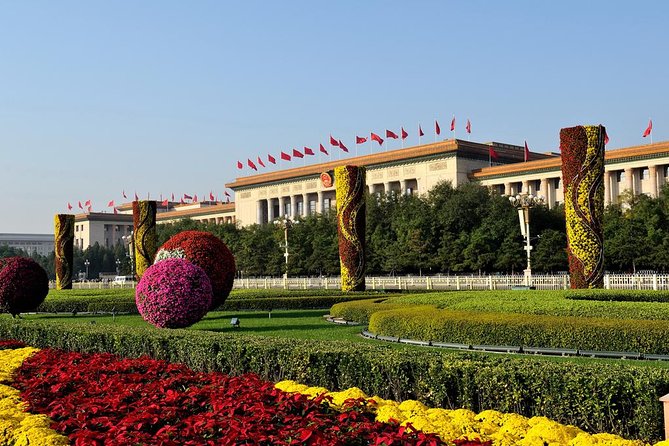 Boutique Tour: Tiananmen, Forbidden City, Mutianyu with VIP Pass - The long move to Mutianyu