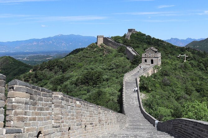 BusDa-Ancient Great Wall &Badaling Great Wall Full-day Bus Tour - What the $23 price really means