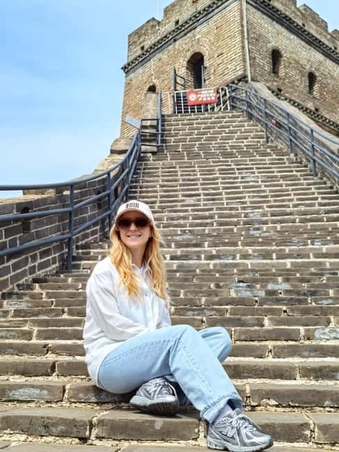 BusDa: Ancient Remnant of the Badaling Great Wall Day Tour - Walking the unrestored Wall