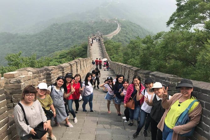 BusDa-Mutianyu Great Wall Sightseeing Full-day Bus Tours - The bus ride from Beijing to Mutianyu