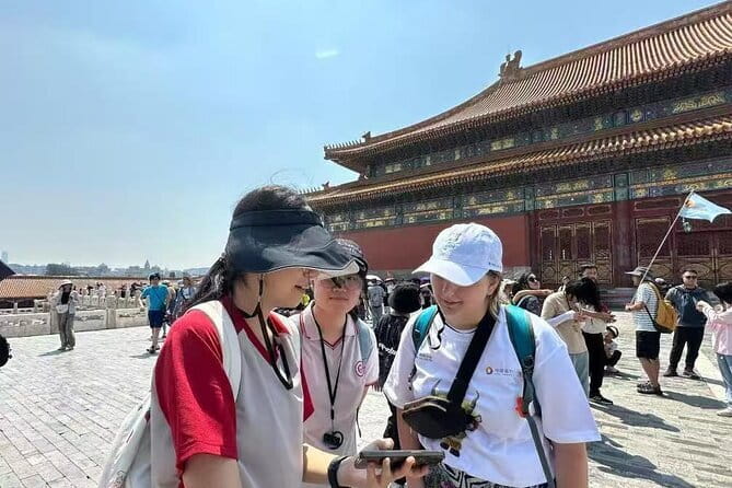 BusDa-Mutianyu Great Wall & Summer Palace Full-Day Group Tour - Lunch And The Shift From Wall To Garden