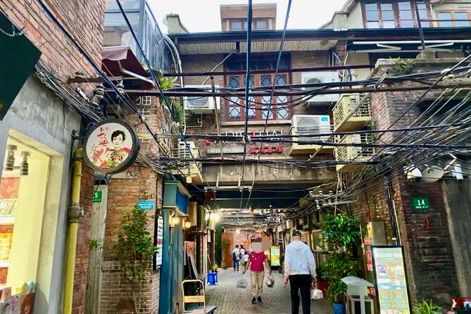 Charming Shanghai French Concession Mini-group Walking Tour - Shaoxing Road and the city’s literary side