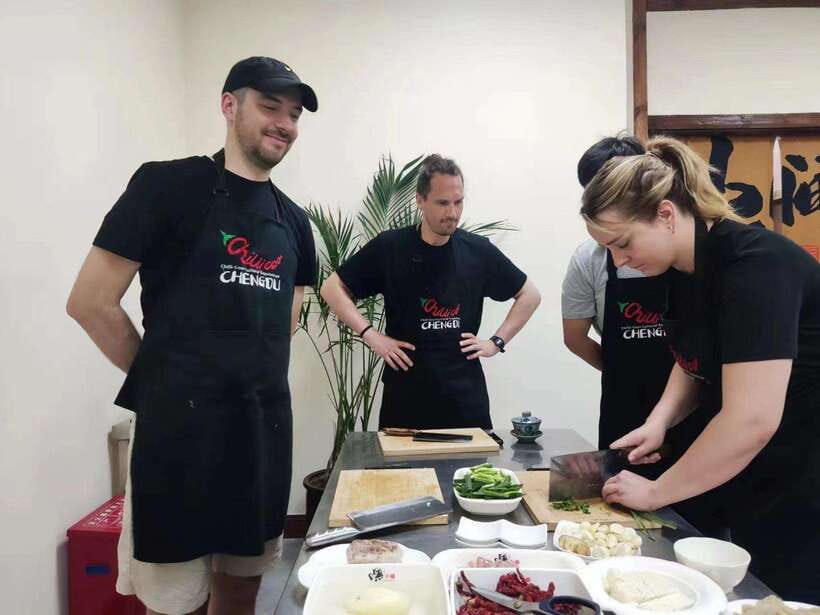 Chengdu: Cooking Class with Fresh Market Half Day Experience - Booking Details Worth Knowing