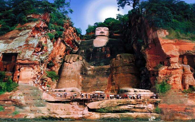 Chengdu: Leshan Grand Buddha Full-Day Private Trip - From the Buddha’s head to his giant feet