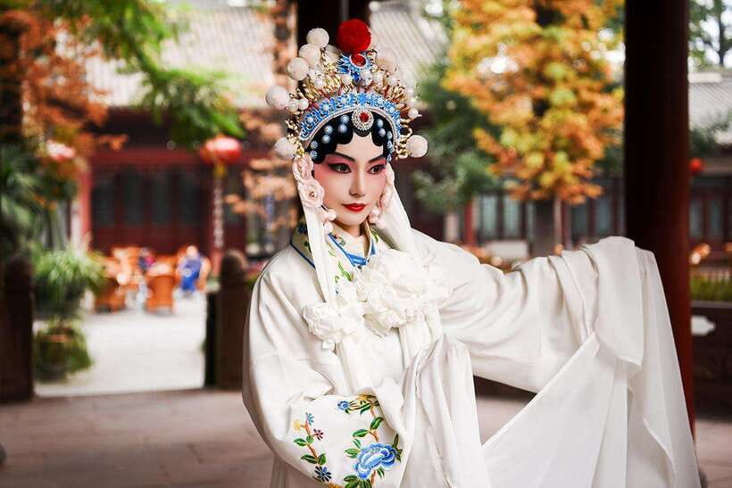 Chengdu: Sichuan Opera Show ShufengYayun & Covered Bowl Tea - What the 80-minute program includes