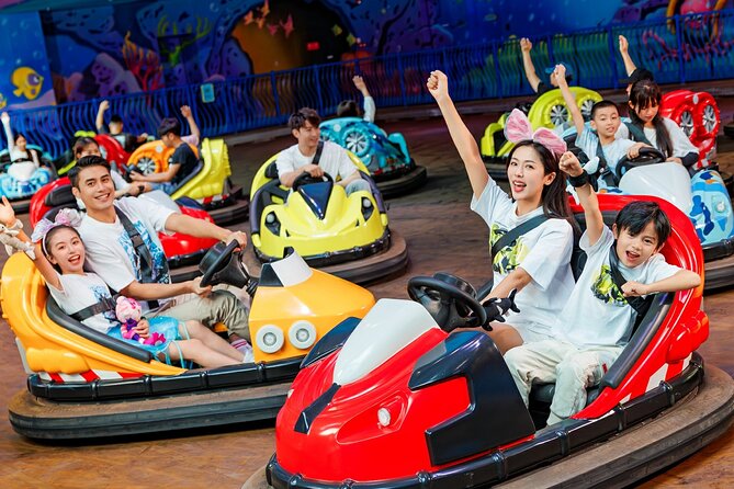Chimelong Spaceship Theme Park - Deep Sea Submarine and the underwater world