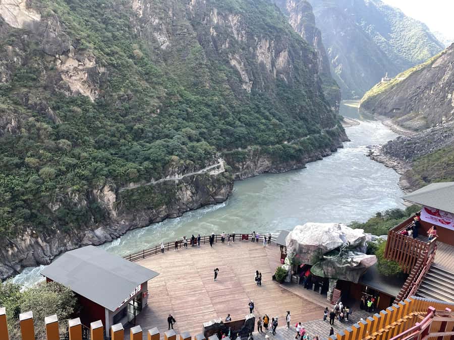 China Shangri-La Tiger Leaping Gorge : A Canyon Adventure - Is $104 a fair price?