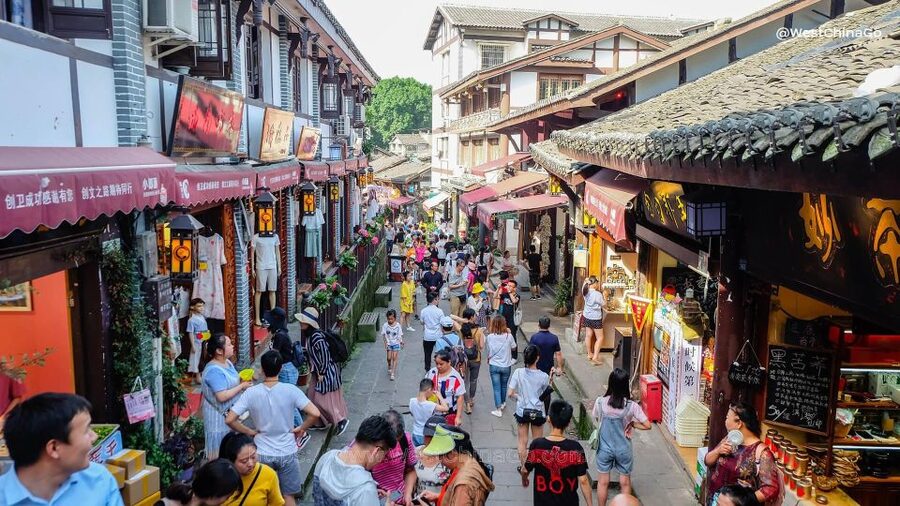 Chongqing: One-Day Extravaganza: Hit All the Must-See Spots! - Three Gorges Museum and the Grand Auditorium