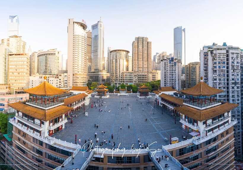 Chongqing Private City Tour: Must-Sees All-in-One - Dinner in Danzishi and the city after sunset