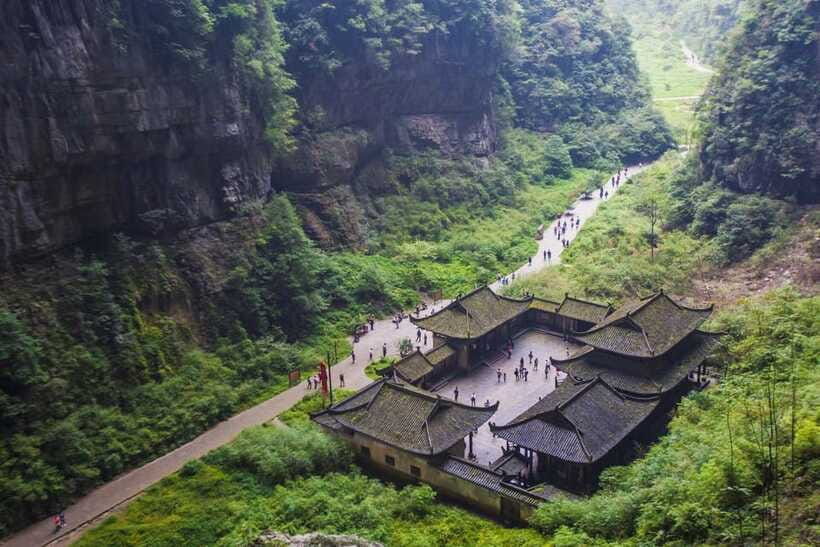 Chongqing: Wulong 2 Spots All-inclusive Luxury Private Trip - Who should book this Wulong day trip?