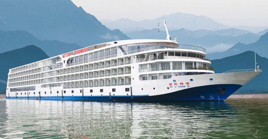 Chongqing: Yangtze River Cruise with Meals and Accommodation - Key things to know before sailing