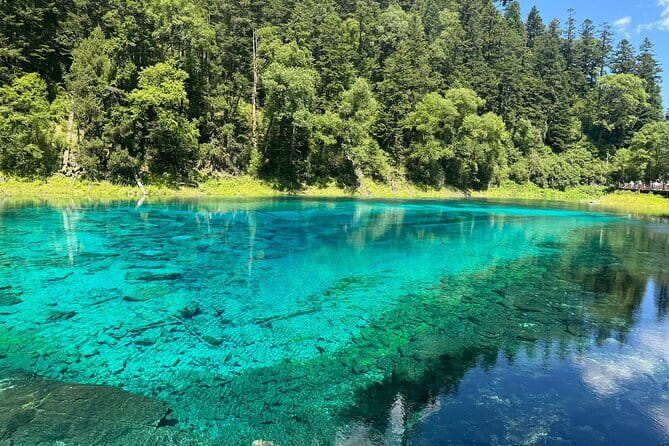 Classic 3-Day Jiuzhaigou Private Tour(Transportation+Tickets) - What the $259 price really covers
