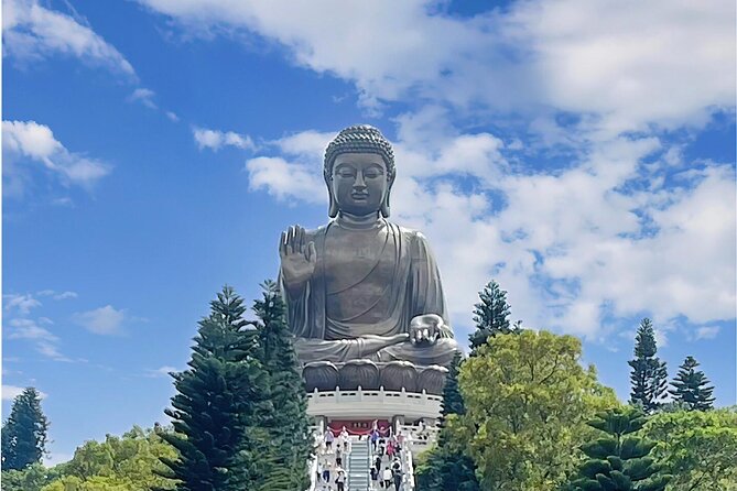 Coach Day Tour - Lantau Island Visiting and Giant Buddha Cable Car Tour Plus Tai O Boat Ride - Why Lantau makes a good day away from Kowloon