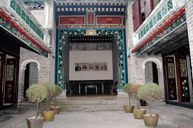 Coach Tour: Hong Kong Heritage Discovery - Tai Po Market, snacks, and free time