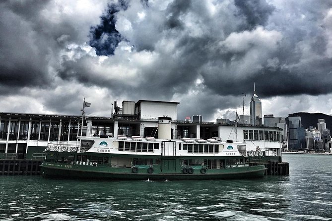 Custom private tour of Kowloon Peninsula - Half day - Starting beside the Clock Tower at 9:00 am