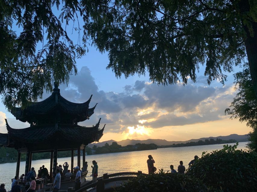 Customized Hangzhou Guided Tour Based on Your Interests - Tea villages at Meijiawu and Longjing