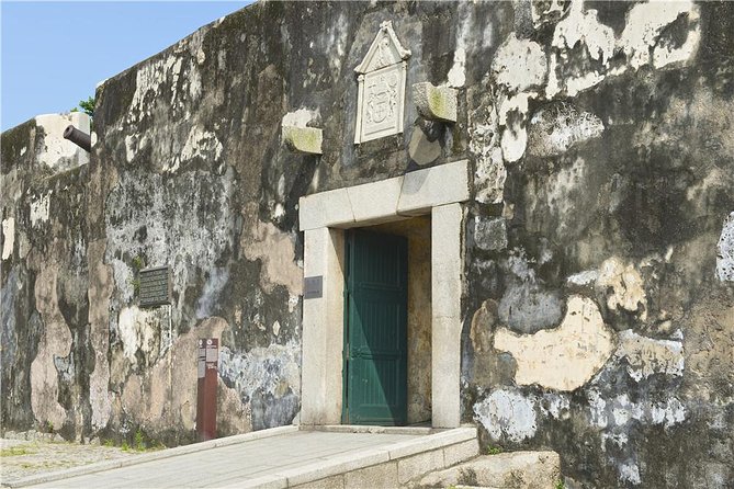 Day Tour to Macau with Hotel Pickup in Hong Kong Island - The casino choice: Sands or the Venetian Macao