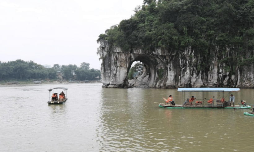 Discover Guilin's Gems:Guangzhou-Bullet Train Highlight Tour - The Two Rivers and Four Lakes cruise adds a gentler hour
