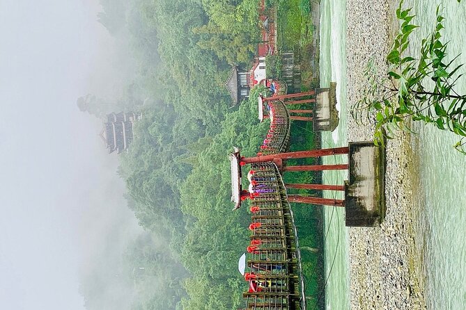 Dujiangyan irrigation+Mt. Qingcheng or Panda Park Day Tour - Why this Chengdu day trip works