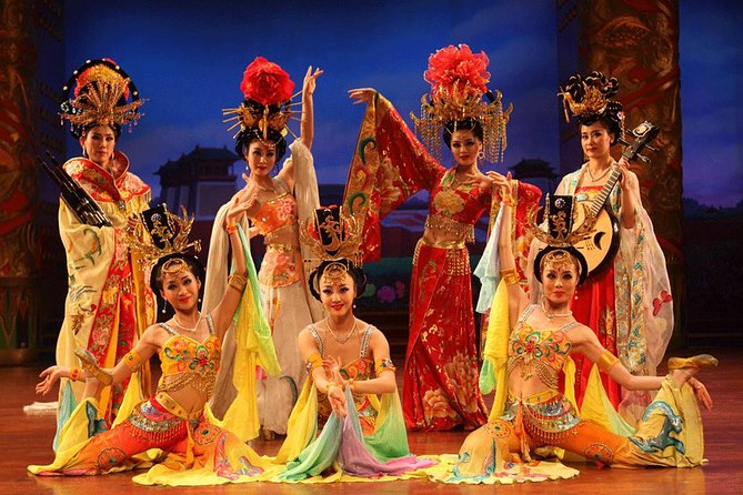 Evening Tour: Xi'an Tang Dynasty Music and Dance Show and Dumpling Banquet - Meeting your guide at about 6:00 p.m.