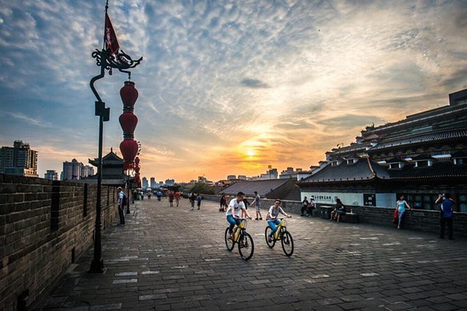 Flexible Xian Terracotta Warriors Private Day Tour Non-shopping - Walking or cycling the Xi’an City Wall