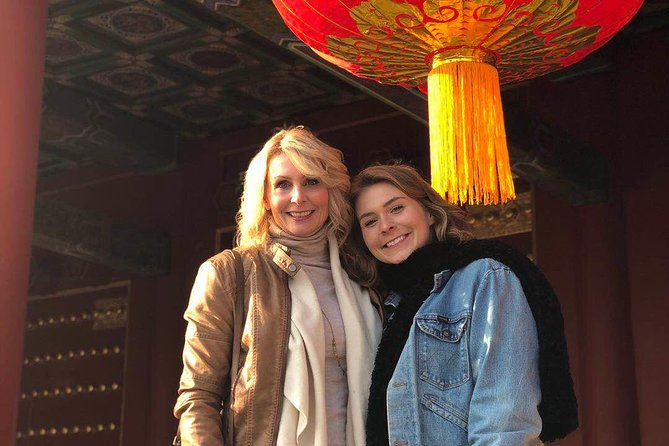 Forbidden City Private Walking Tour with Optional Sights - How the private format affects your day