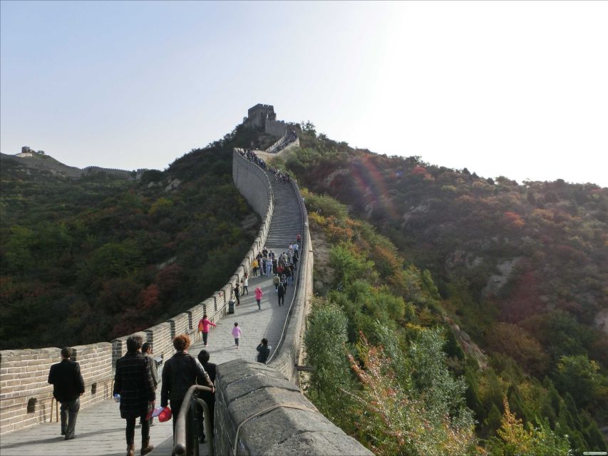 From Beijing: Badaling Great Wall Bus Group Tour - How good is the bilingual guiding?