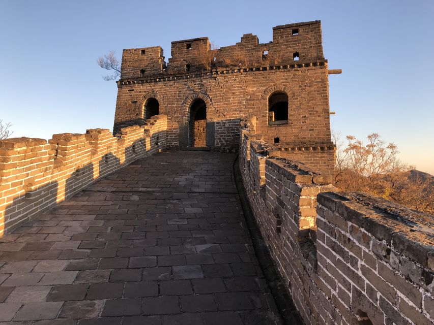 From Beijing: Mutianyu Great Wall Private Tour with Lunch - Three hours at Mutianyu: history, towers, and wide views