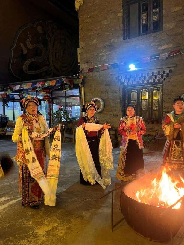 From Chengdu: Tibetan Village Live as a Tibetan Day Tour - Why Ganbao feels different from a standard village visit