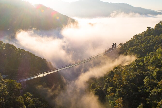 From Guangzhou to Gulong Gorge and waterfall -Nature & Adventure - Key points at a glance