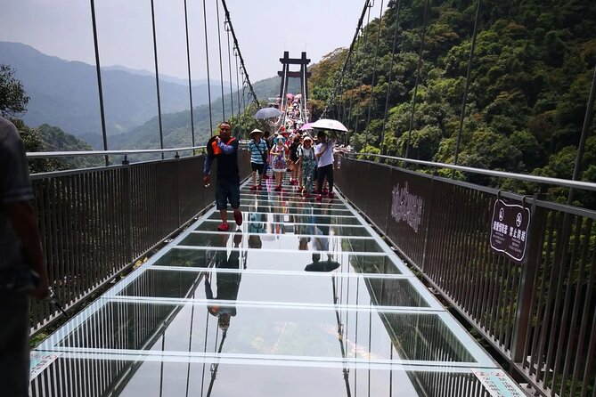 From Guangzhou to Gulong Gorge and waterfall -Nature & Adventure - The private ride from Guangzhou to Qingyuan
