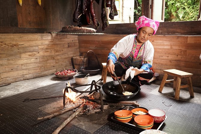 From Guilin/Yangshuo: Longji Rice Terraces and Ethnic Minority Village Day Tour - The guide question: Chase, English level, and group setup