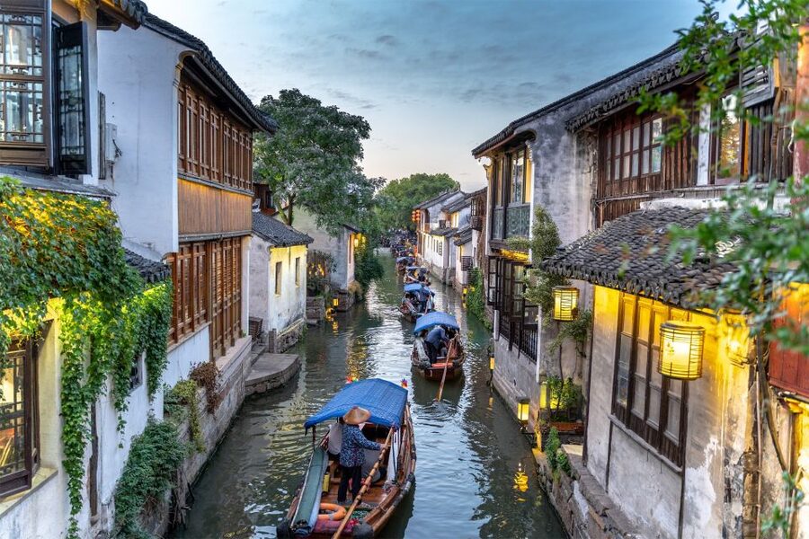 From Shanghai: Private Zhujiajiao Tour with Boat Ride - Lunch and the taste of the region