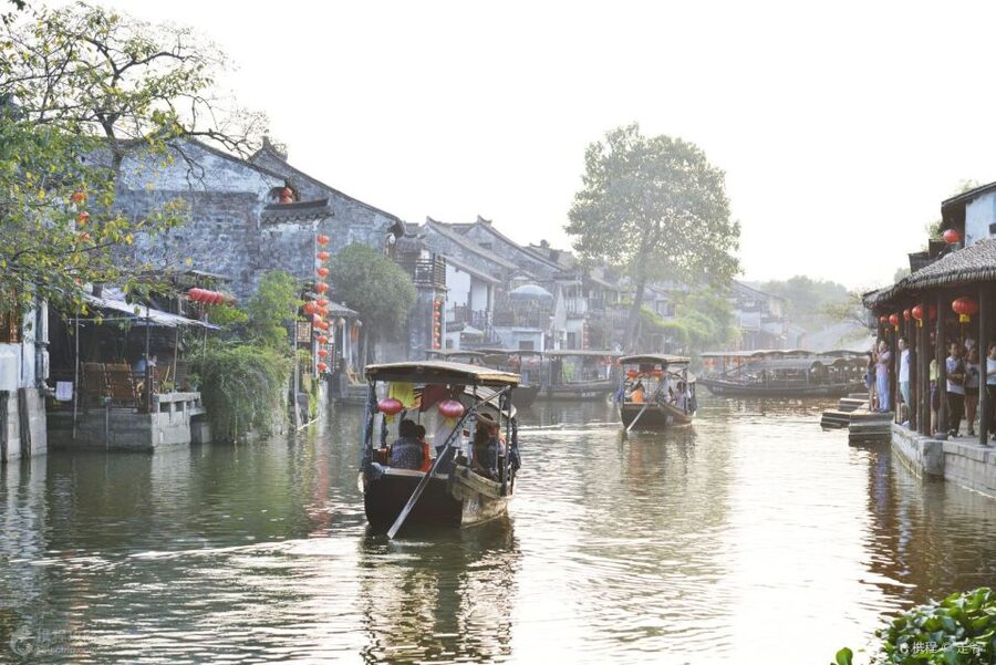 From Shanghai: Private Zhujiajiao Tour with Boat Ride - How good are the guides?