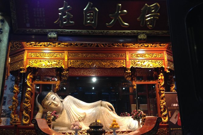 Full-Day Private Guided Tour of Shanghai - Nanjing Road, Shanghai’s shopping spine