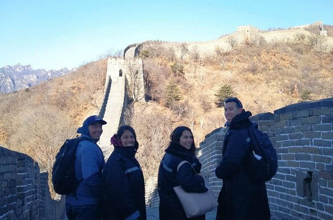 Great Wall With Beijing Capital Airport/Hotel Round-Way Transfer - The people behind the service