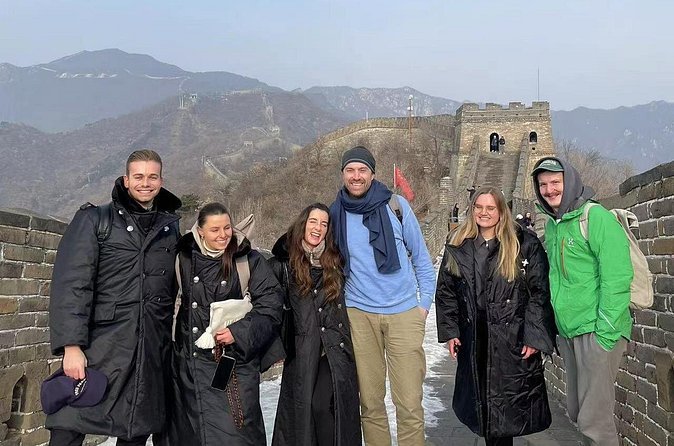 Great Wall With Beijing Capital Airport/Hotel Round-Way Transfer - Who should book this experience