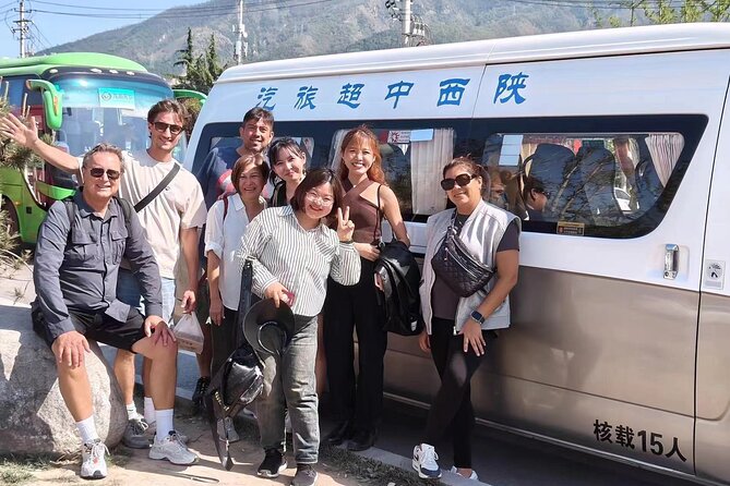 Group Tour to the Terra-cotta Warriors Museum & Lunch - Lunch in Lintong District after the museum