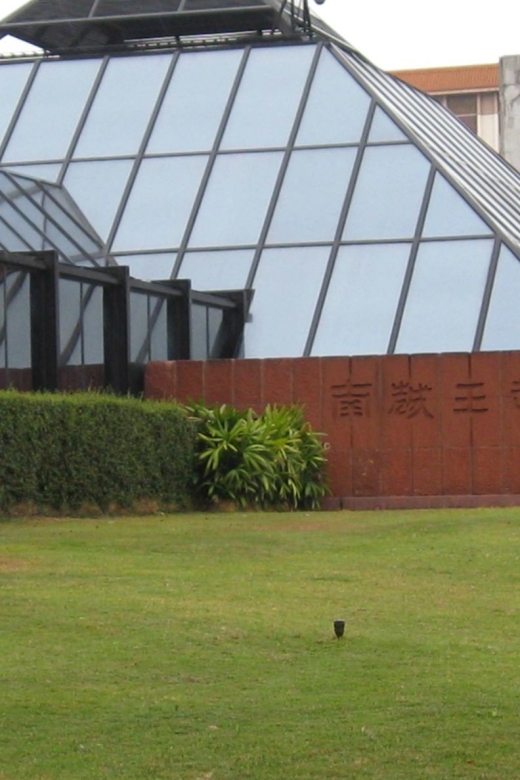 Guangzhou Day Tour By Metro & Boat - Chen Clan Academy and Qing dynasty craftsmanship