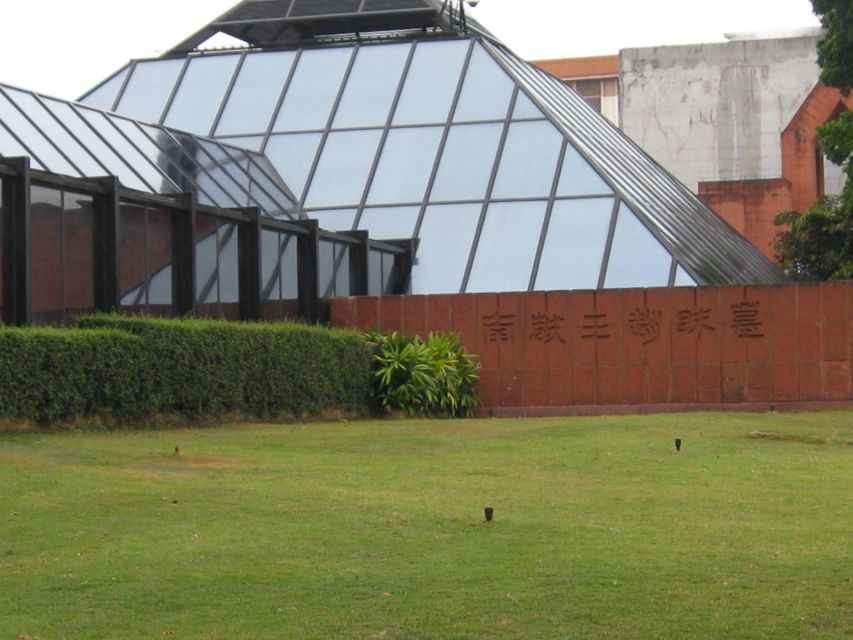 Guangzhou Day Tour By Metro & Boat - Shamian Island and the colonial-era change of scene