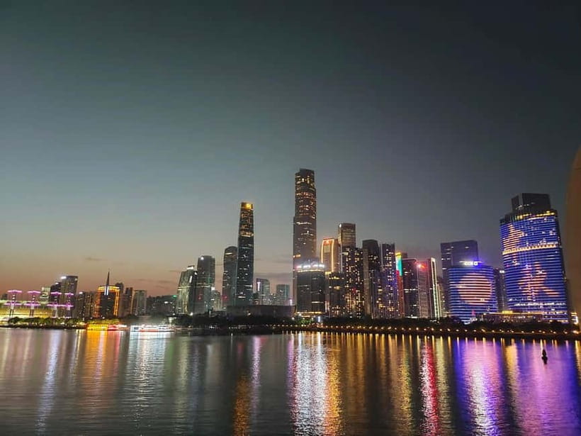 Guangzhou: Pearl River 1-hour Night Cruise (Optional Piers) - The route, from old Guangzhou to the modern skyline