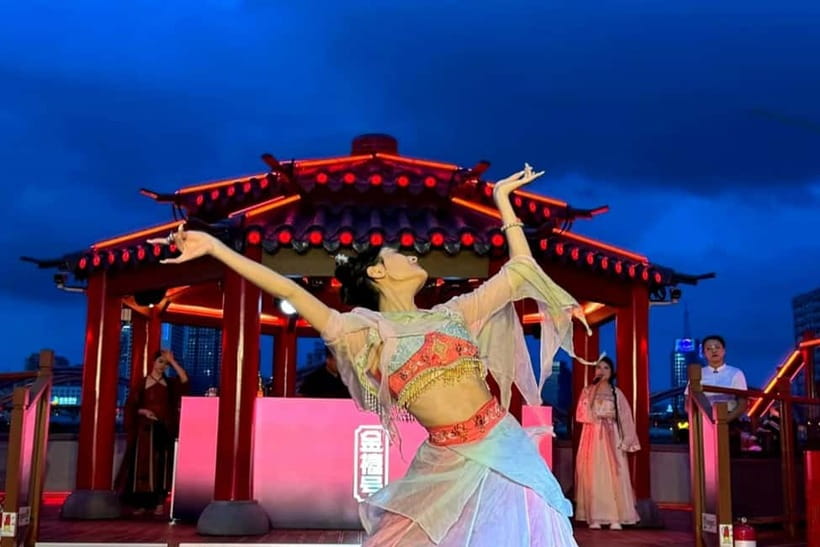 Guangzhou: Pearl River 1-hour Night Cruise (Optional Piers) - Should you book the Pearl River night cruise?