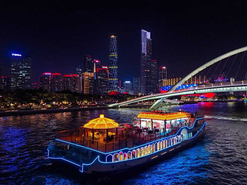 Guangzhou: Roundtrip Cruise Night View from Canton Tower - Dining and drinks: useful, but not the main reason to go