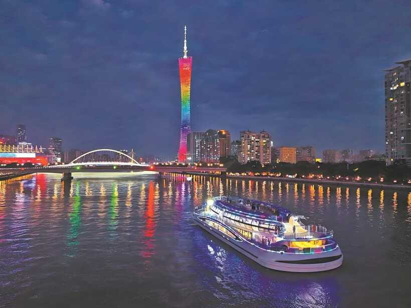Guangzhou: Roundtrip Cruise Night View from Canton Tower - Who will enjoy this cruise most?