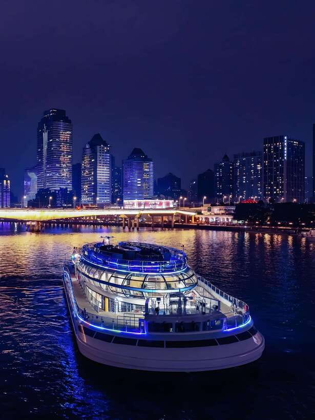 Guangzhou: Roundtrip Cruise Night View from Canton Tower - Choosing between Jinjing, Suigang Star, and Garfield