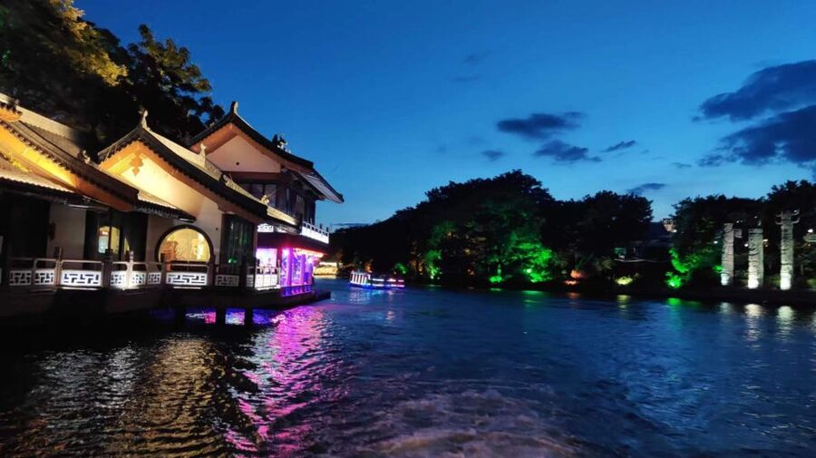 Guilin: Four Lakes Night Cruise with Round-trip Transfer - Who will enjoy this cruise most?