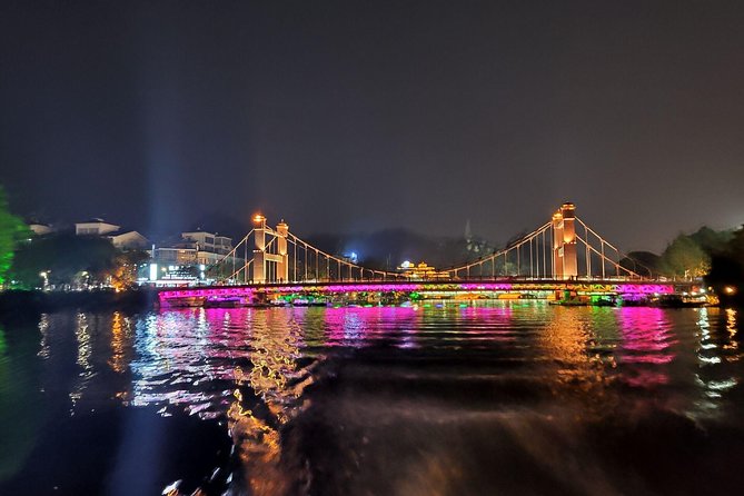 Guilin Four lakes night cruise with the English speaking driver from Guilin hotel - Hotel pickup makes the evening simple