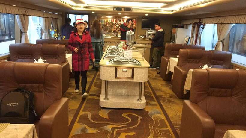 Guilin: Li River Cruise with Transfer to Yangshuo - Why The Li River Cruise Is Worth Your Day