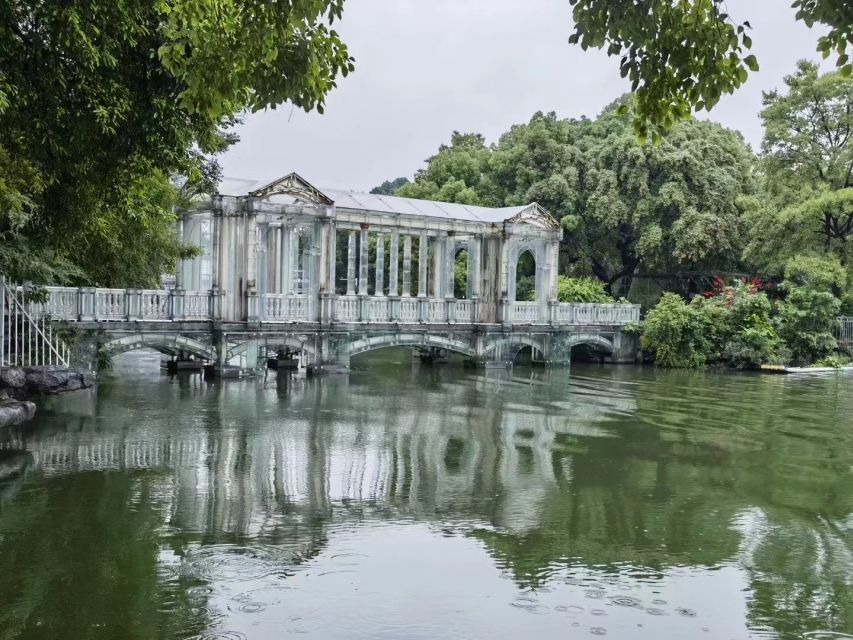 Guilin: Private Full-Day City Tour with Fubo Hill - Who should choose this Guilin experience?